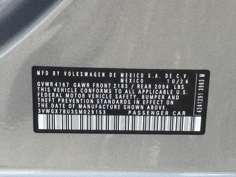 Used 2025 Volkswagen Jetta SEL FWD image 36