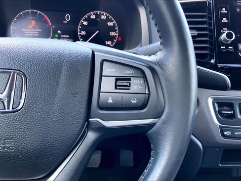 Used 2025 Honda Ridgeline Sport+ image 24