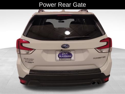Certified 2023 Subaru Forester Premium image 5