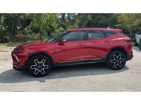 Certified 2023 Chevrolet Blazer RS w/ Enhanced Convenience Package FWD image 5