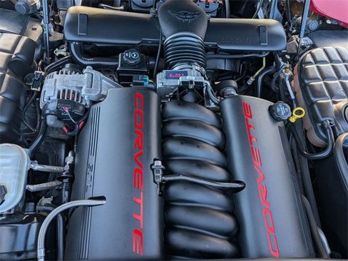 Used 2004 Chevrolet Corvette Convertible w/ Preferred Equipment Group image 30