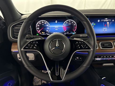 Certified 2026 Mercedes-Benz GLE 350 4MATIC image 11