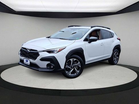 Used 2024 Subaru Crosstrek 2.0i Premium image 1