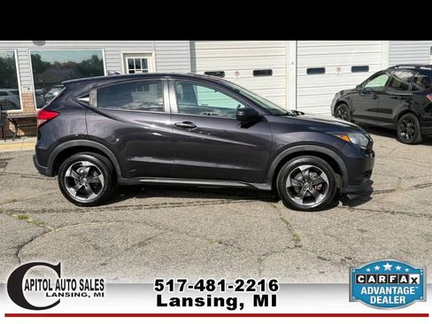 Used 2018 Honda HR-V EX image 9
