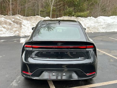 New 2026 Toyota Prius XLE image 4