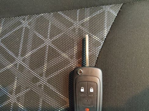 Used 2019 Chevrolet Spark LT image 32