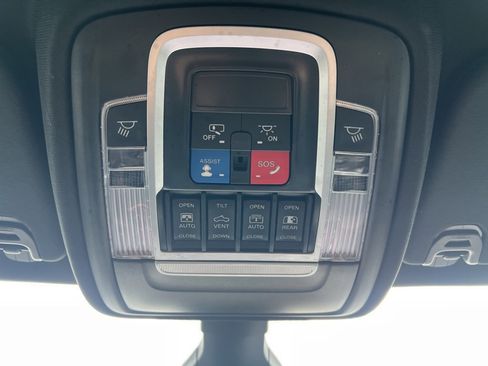 Certified 2022 RAM 1500 Big Horn image 33