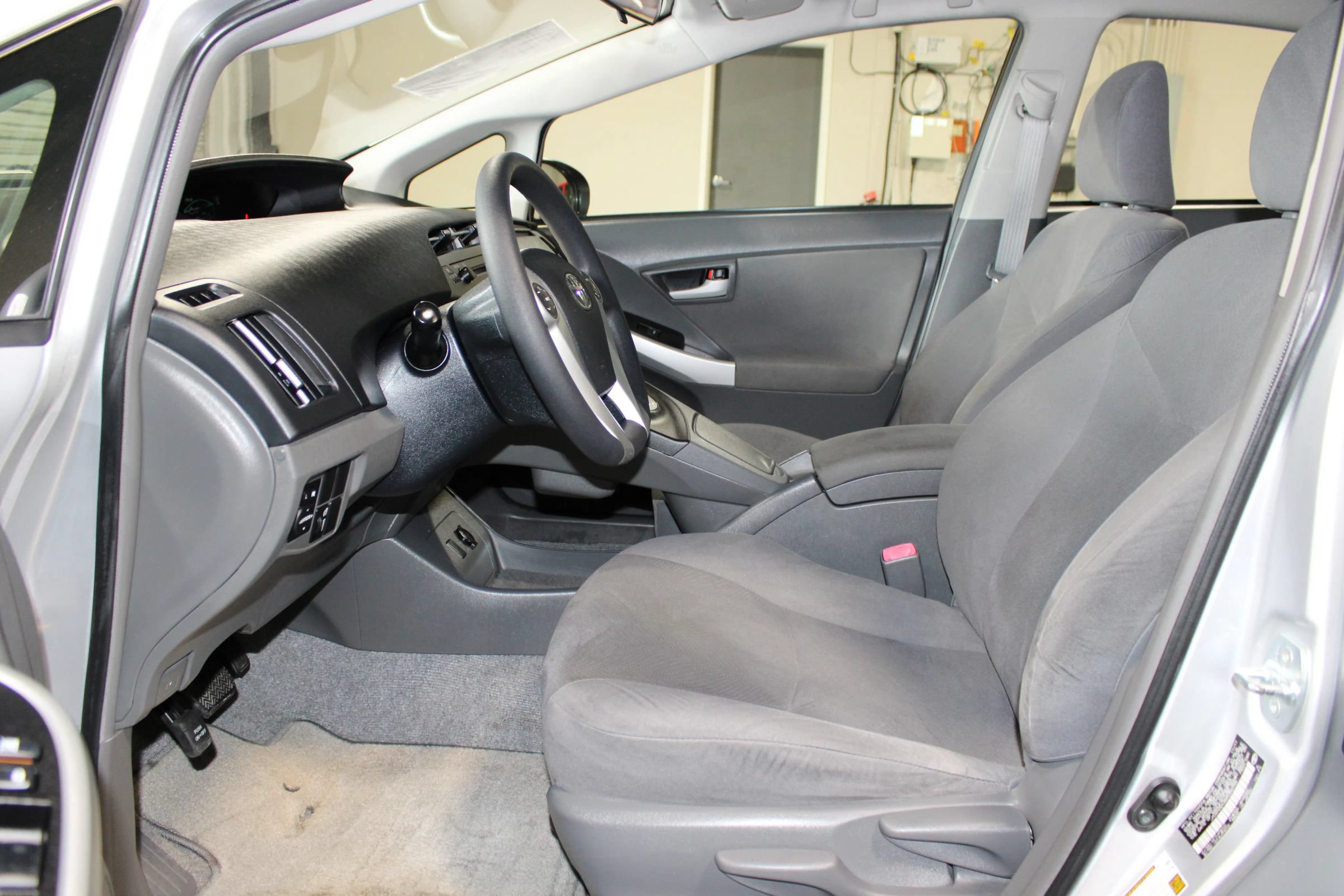 Used 2011 Toyota Prius Two FWD image 9