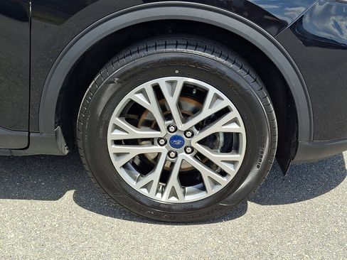 Certified 2022 Ford Escape SEL AWD/4WD image 8