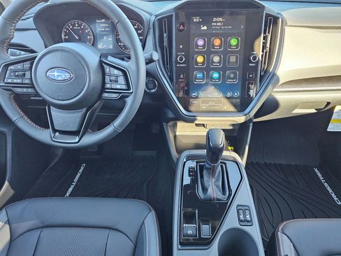 New 2025 Subaru Crosstrek 2.5i Limited w/ Popular Package #4A image 9