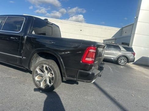 Used 2022 RAM 1500 Limited image 11