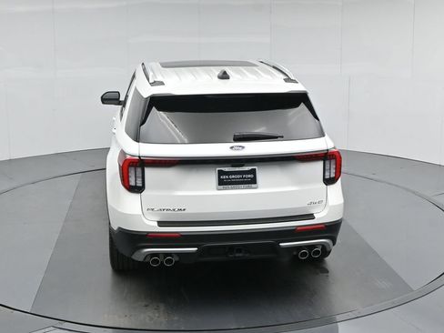 Certified 2025 Ford Explorer Platinum w/ Ultimate Package image 51
