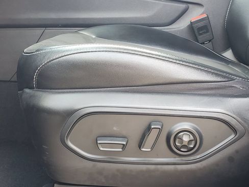Used 2024 Jeep Grand Cherokee Altitude AWD/4WD image 6