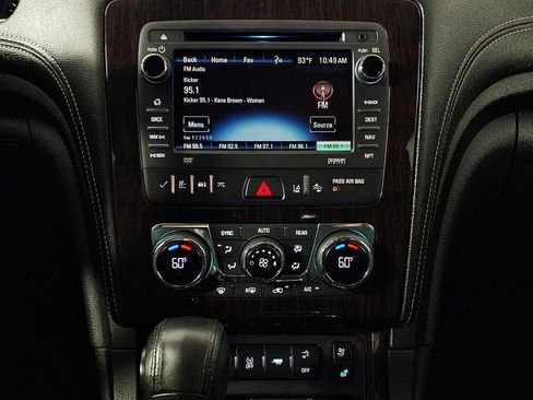 Used 2016 Chevrolet Traverse LTZ FWD image 24