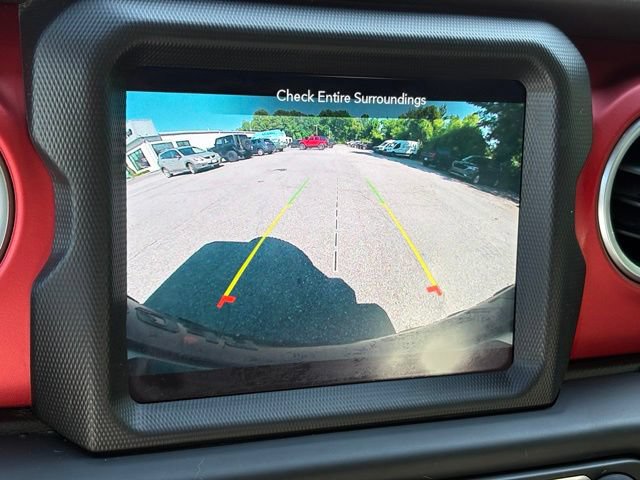 Used 2018 Jeep Wrangler Unlimited Rubicon AWD/4WD image 11