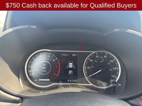 New 2025 Nissan Versa SR w/ Trunk Package image 15