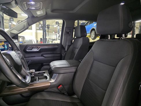 Used 2023 Chevrolet Silverado 1500 RST w/ Redline Edition image 25