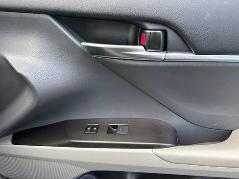 Used 2024 Toyota Camry LE w/ Convenience Package FWD image 20