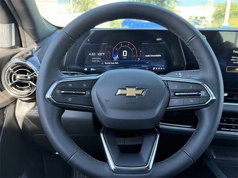 New 2026 Chevrolet Equinox LT w/ Convenience Package II image 12