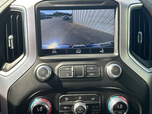 Used 2021 GMC Sierra 1500 SLT w/ SLT Convenience Package AWD/4WD image 31