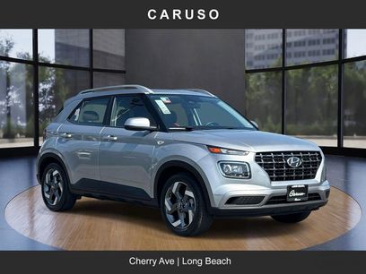 Used 2025 Hyundai Venue SEL