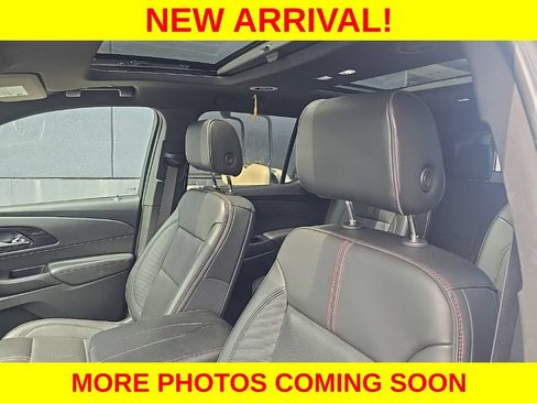 Used 2023 Chevrolet Traverse RS AWD/4WD image 7