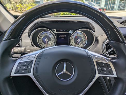 Used 2015 Mercedes-Benz SL 400 image 25