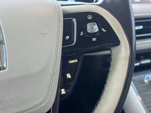 Used 2020 Lincoln Aviator Black Label w/ Dynamic Handling Package image 42