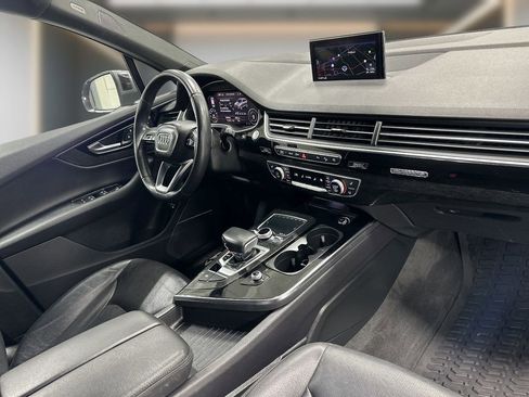 Used 2018 Audi Q7 3.0T Prestige w/ Prestige Package AWD/4WD image 15