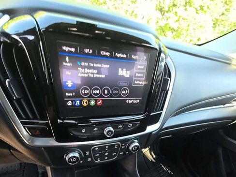Used 2020 Chevrolet Traverse LT AWD/4WD image 4