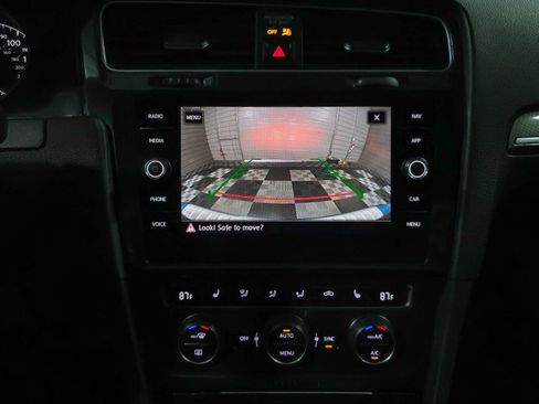 Used 2019 Volkswagen Golf Alltrack SEL image 27