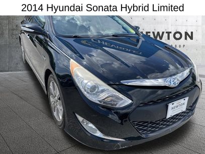 Used 2014 Hyundai Sonata Limited w/ Panoramic Sunroof Package 02