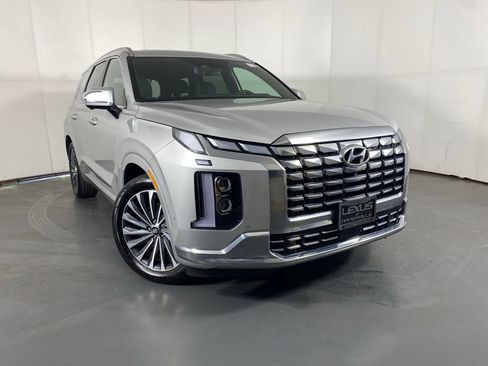 Used 2025 Hyundai Palisade Calligraphy AWD/4WD image 5