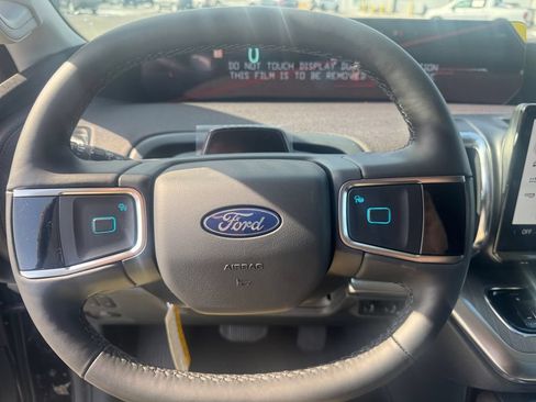 New 2026 Ford Expedition Max Platinum w/ Platinum Ultimate Package AWD/4WD image 25