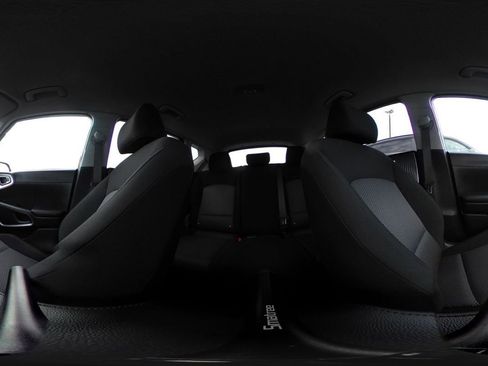 Used 2025 Kia Soul LX w/ LX Technology Package image 40