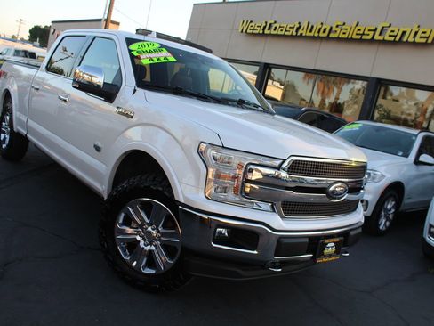 Used 2019 Ford F150 King Ranch w/ Equipment Group 601A Luxury AWD/4WD image 54