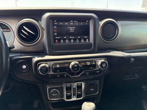 Used 2020 Jeep Wrangler Unlimited Sport S AWD/4WD image 22