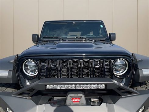 New 2024 Jeep Wrangler Unlimited Sport image 9