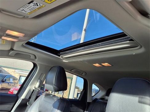 Used 2024 MAZDA CX-5 Carbon Edition image 6