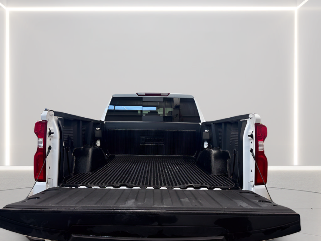 Used 2025 Chevrolet Silverado 1500 RST w/ Convenience Package II AWD/4WD image 17