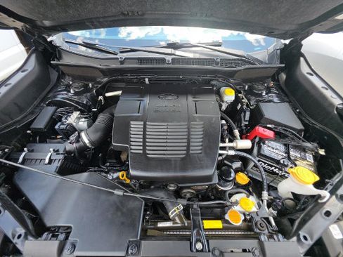 Used 2023 Subaru Forester Premium AWD/4WD image 8