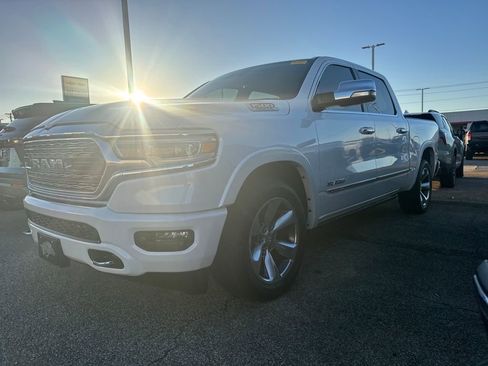 Used 2022 RAM 1500 Limited w/ Body Color Bumper Group image 1