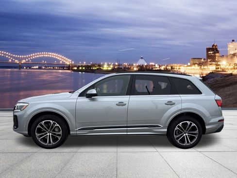 Used 2025 Audi Q7 2.0T Premium Plus w/ Premium Plus Package AWD/4WD image 2