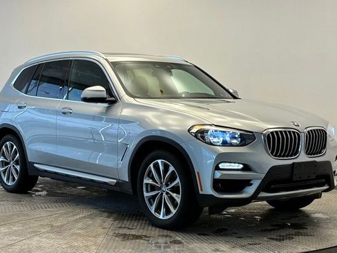 Used 2019 BMW X3 xDrive30i w/ Driving Assistance Package AWD/4WD image 9