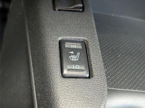 Used 2015 Nissan Leaf SL w/ Premium Package FWD image 25