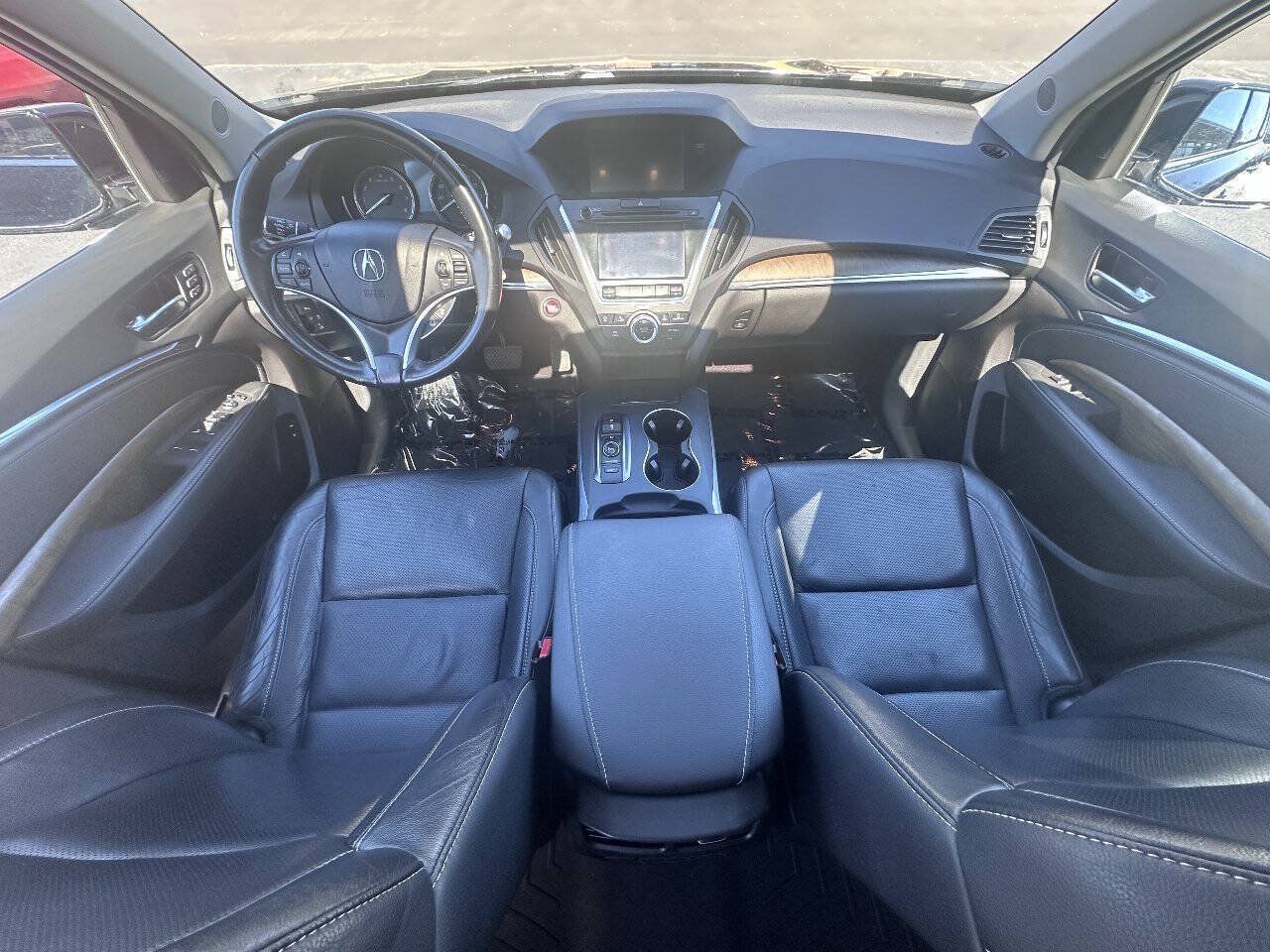 Used 2020 Acura MDX w/ Technology Package AWD/4WD image 17