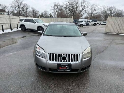 Used 2008 Mercury Milan Premier image 2