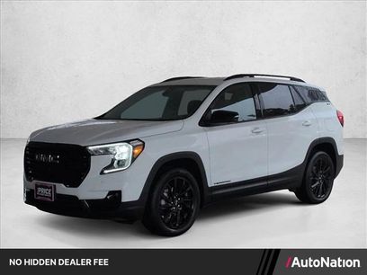 Used 2024 GMC Terrain SLT w/ Infotainment Package II