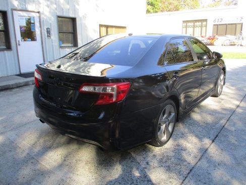Used 2012 Toyota Camry SE w/ Leather Pkg image 5