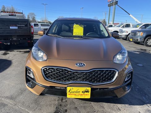 Used 2020 Kia Sportage LX image 3
